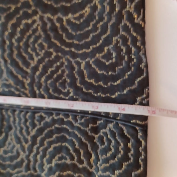 Helen Wang ultra mini skirt black and gold lined size 6 hidden zipper - Picture 10 of 10